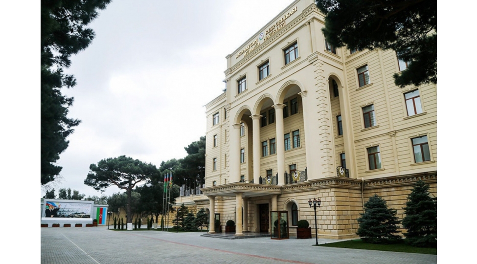 movqelerimiz-ermeni-silahli-desteleri-terefinden-ateshe-tutulub