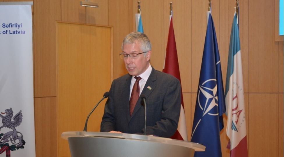 minatemizleme-emeliyyatlarinda-qadinlar-da-ishtirak-edir