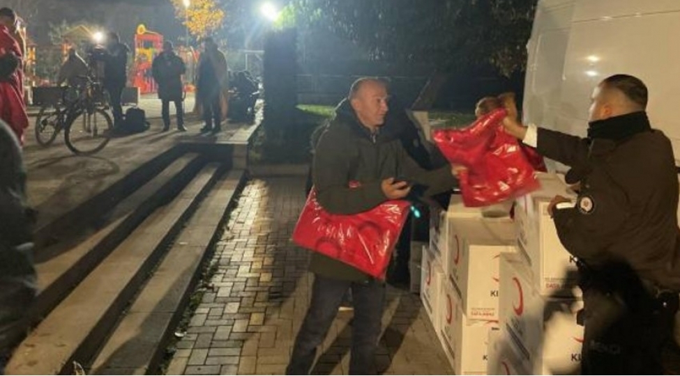 turkiyede-bash-veren-zelzelede-olenlerin-sayi-2-ye-chatib-yenilenib