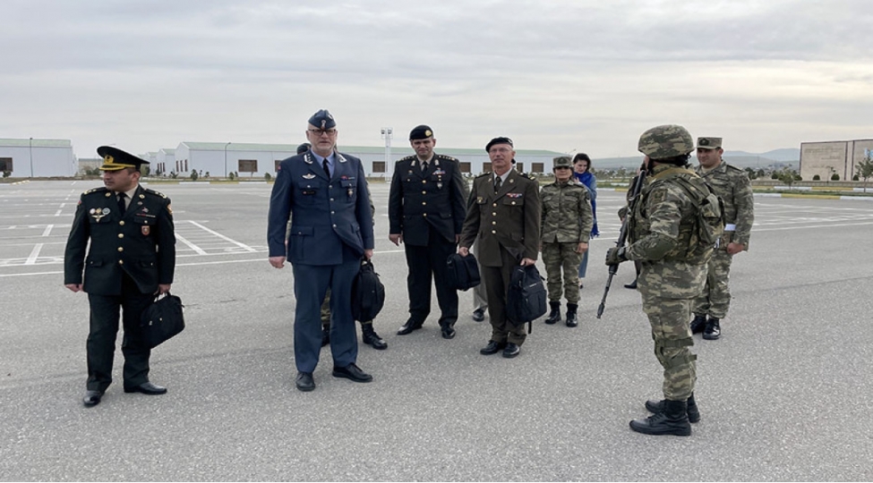 nato-muttefiq-quvvelerinin-avropadaki-bash-qerargahinin-numayendeleri-herbi-hissede-olublar-foto
