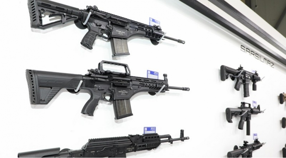 general-leytenant-azerbaycan-rusiya-silah-senayesinden-asililigi-azaldib