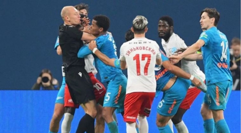 rusiya-kubokunda-oyun-zamani-kutlevi-dava-bash-verib