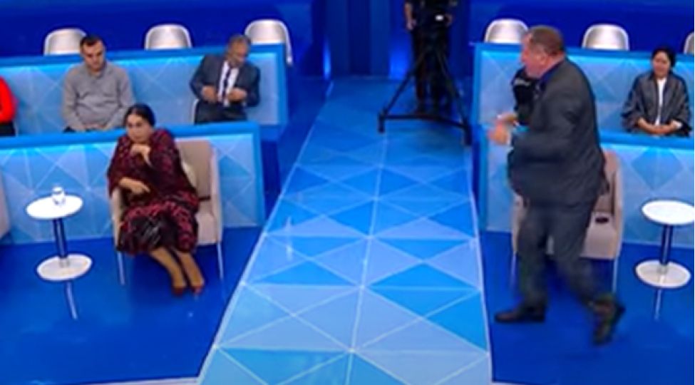 tesir-dairesinde-qalmaqal-video