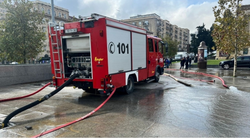 bakida-yeralti-piyada-kechidine-dolan-su-boshaldilib