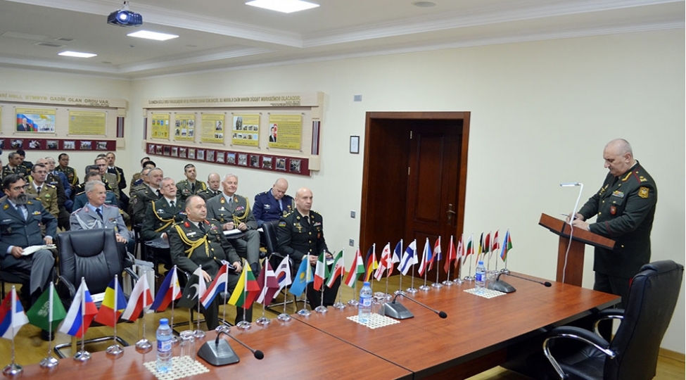 herbi-attashelerle-2022-ci-ilin-yekununa-dair-toplanti-kechirilib-foto