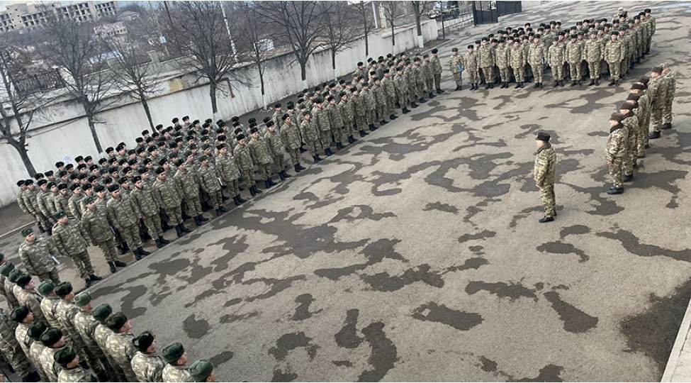 bash-qerargah-reisi-azad-edilmish-erazilerdeki-herbi-hisselerde-olub-foto