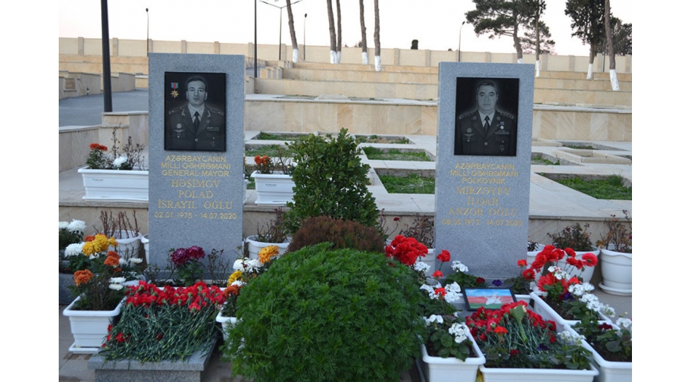 general-mayor-polad-heshimovun-xatiresi-yad-edilib-fotovideo