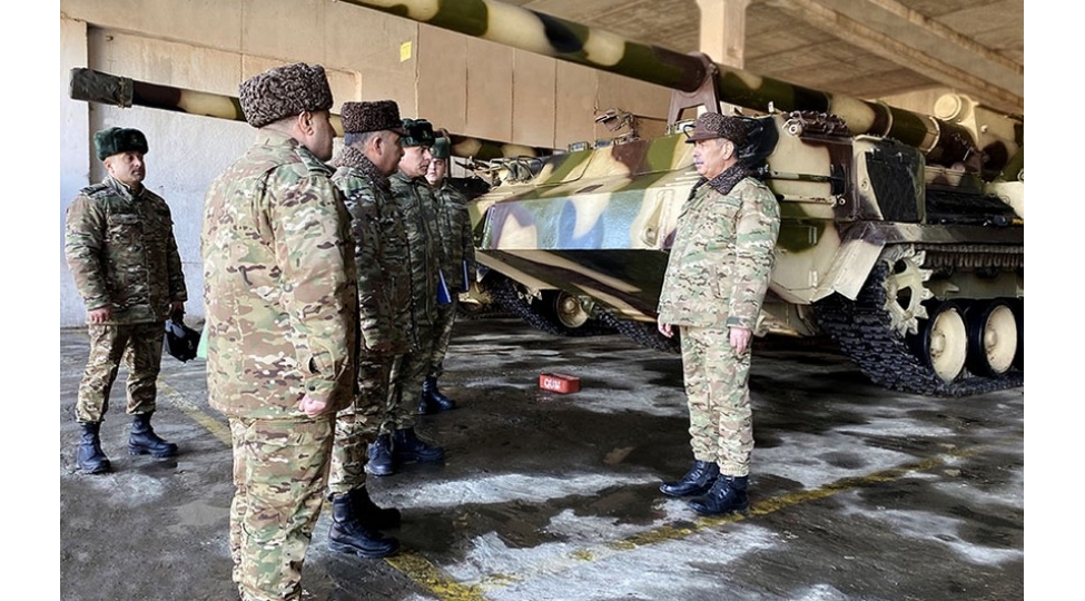 zakir-hesenov-seferberlik-teminat-bazasinin-doyush-hazirligini-yoxlayib-video