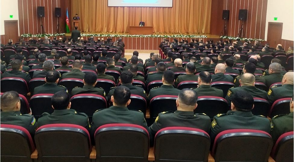 azerbaycan-ordusunun-kadr-ishleri-uzre-heyetinin-telim-metodiki-toplanishi-kechirilir