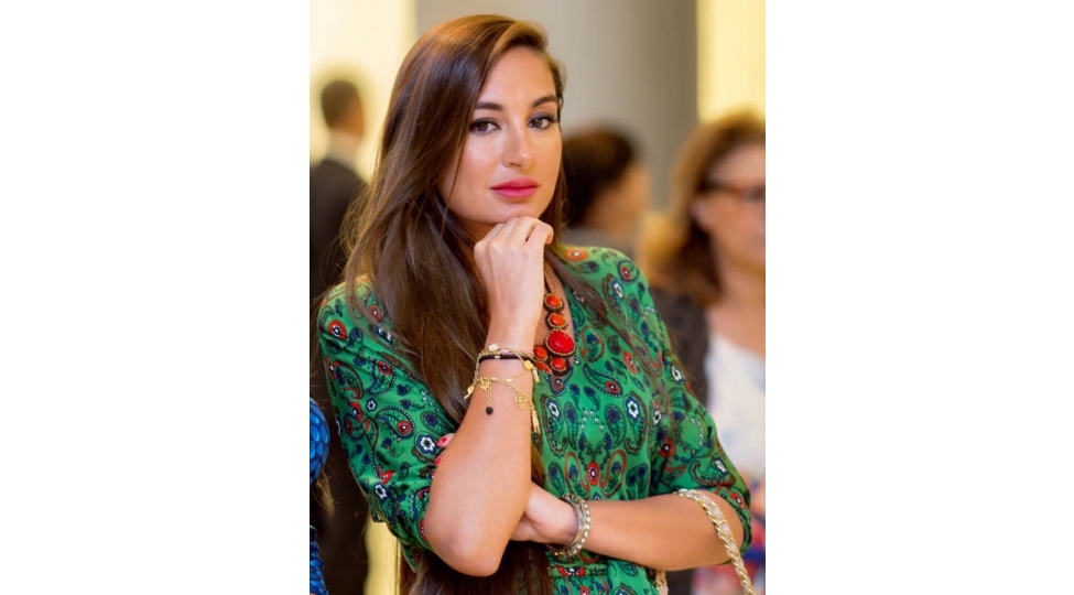 arzu-eliyeva-uchun-ozel-gun-video