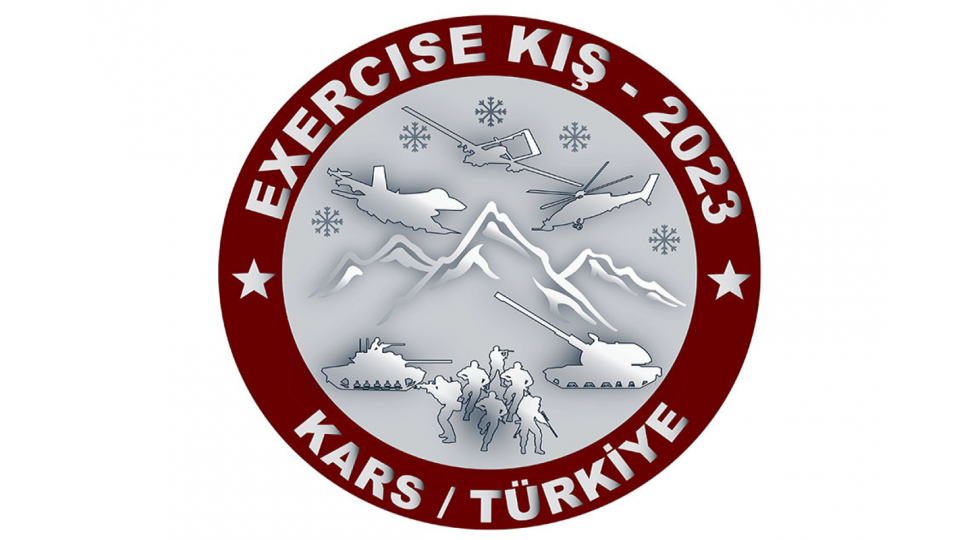 azerbaycanin-mudafie-naziri-turkiyeye-sefer-edib