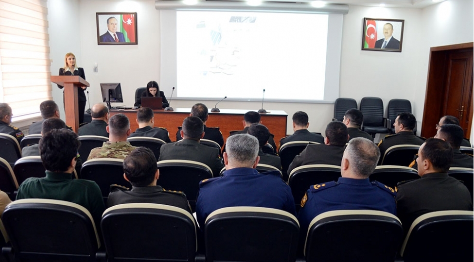 mudafie-nazirliyinde-media-savadliligi-movzusunda-tedbir-kechirilib