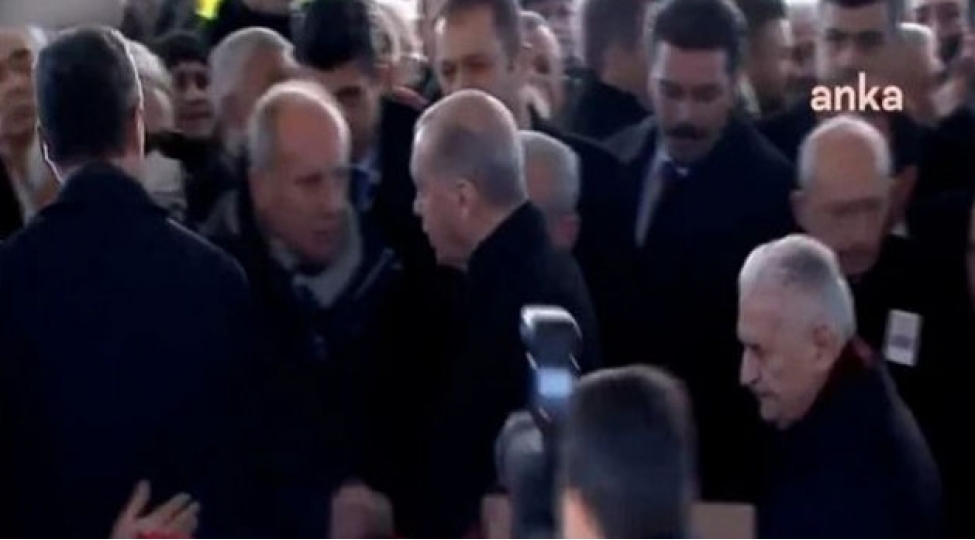 erdogan-muxalifetchilerden-yalniz-onunla-gorushdu-video