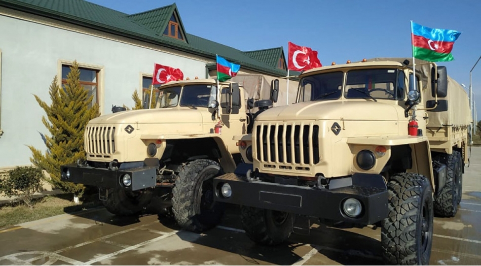 mudafie-nazirliyi-turkiyeye-novbeti-yardim-gonderib-foto