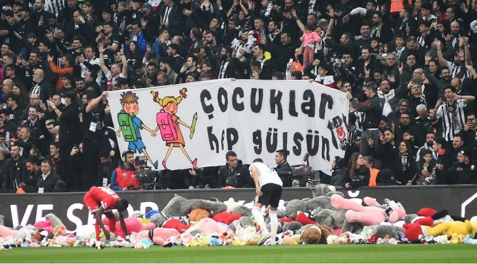 azarkeshler-meydana-oyuncaq-atiblar-fotovideo