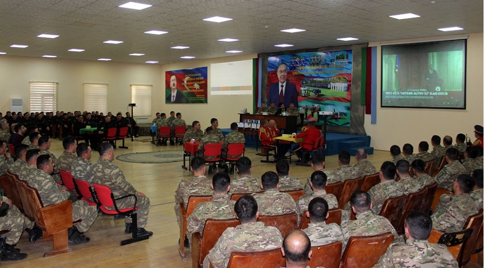 heyder-eliyevin-anadan-olmasinin-100-cu-ildonumune-hesr-edilen-viktorina-kechirilib