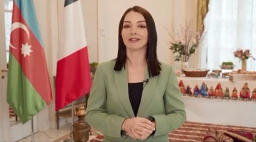 leyla-abdullayevadan-maraqli-ilaxir-chershenbe-tebriki-video