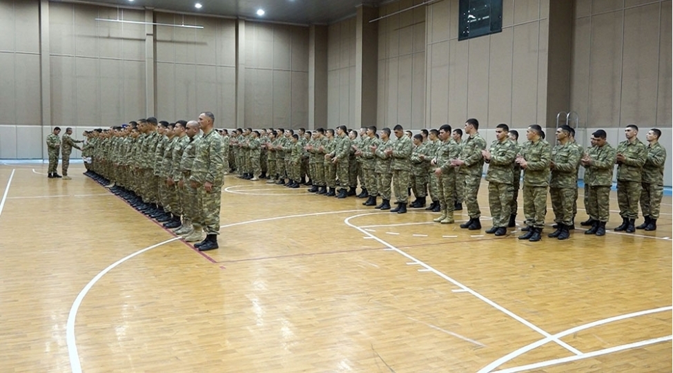 elahidde-umumqoshun-orduda-gulesh-yarishi-kechirilib