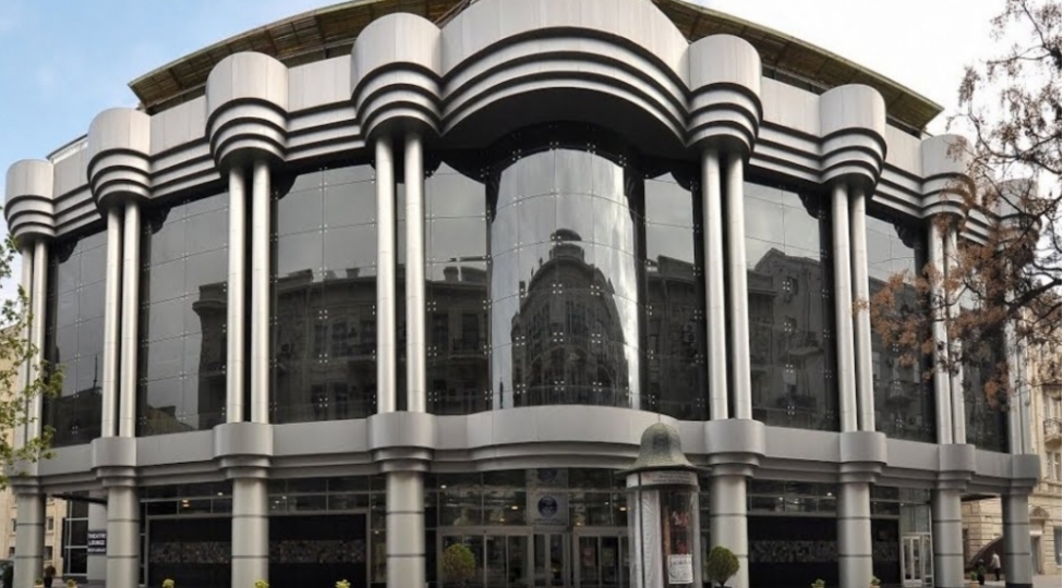 genc-tamashachilar-teatrinin-aprel-repertuari-achiqlandi