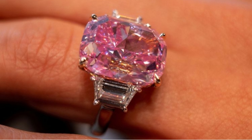 ebedi-chehrayi-35-milyona-satilacaq