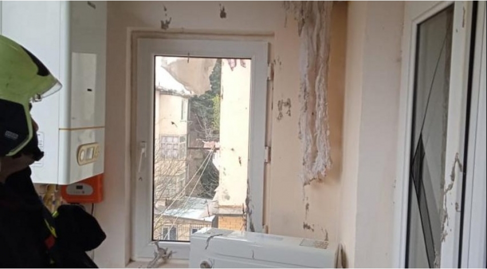 bakida-binada-partlayish-olub-xesaret-alan-var-video