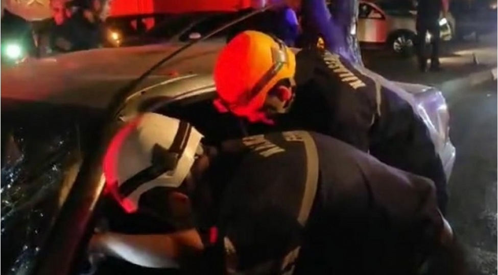 bakida-yol-qezasi-olub-xesaret-alan-var