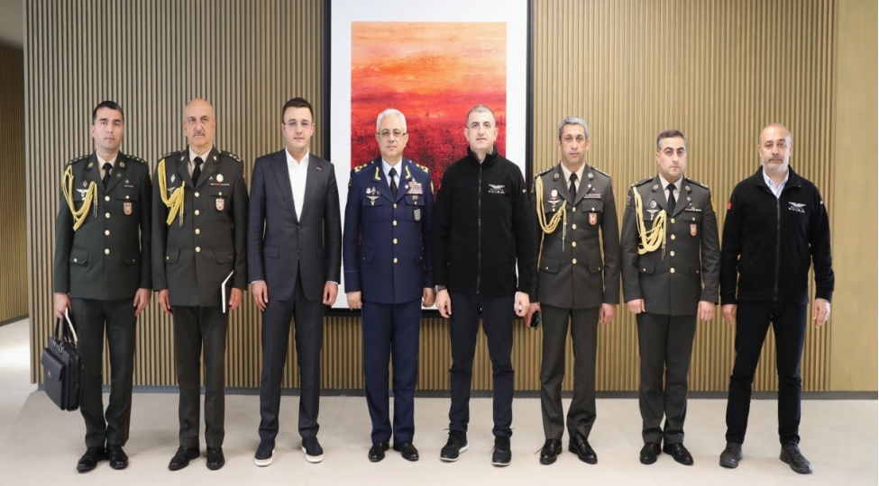 mudafie-nazirinin-muavinleri-ozdemir-bayraktar-milli-teknoloji-merkezini-ziyaret-edibler