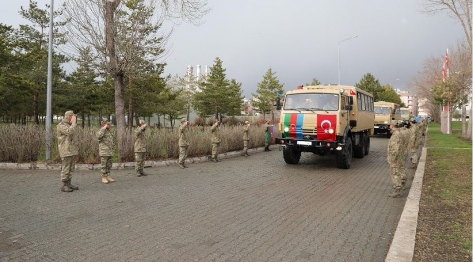 turkiyede-azerbaycan-herbchilerinin-qarshilanma-merasimi-kechirilib