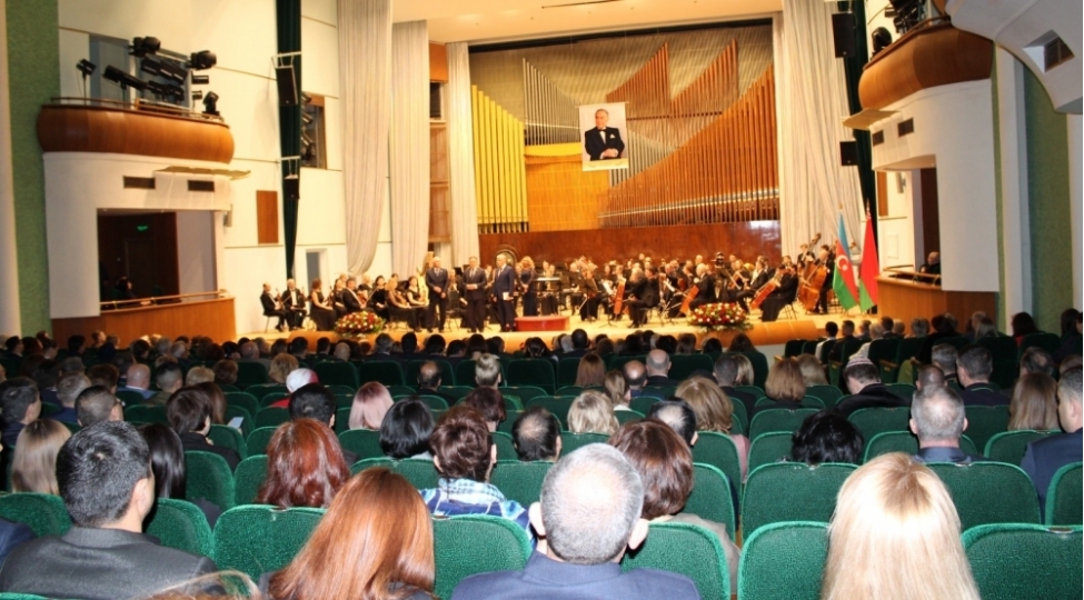 belarusda-umummilli-lider-heyder-eliyevin-100-illiyine-hesr-olunmush-konsert-kechirilib