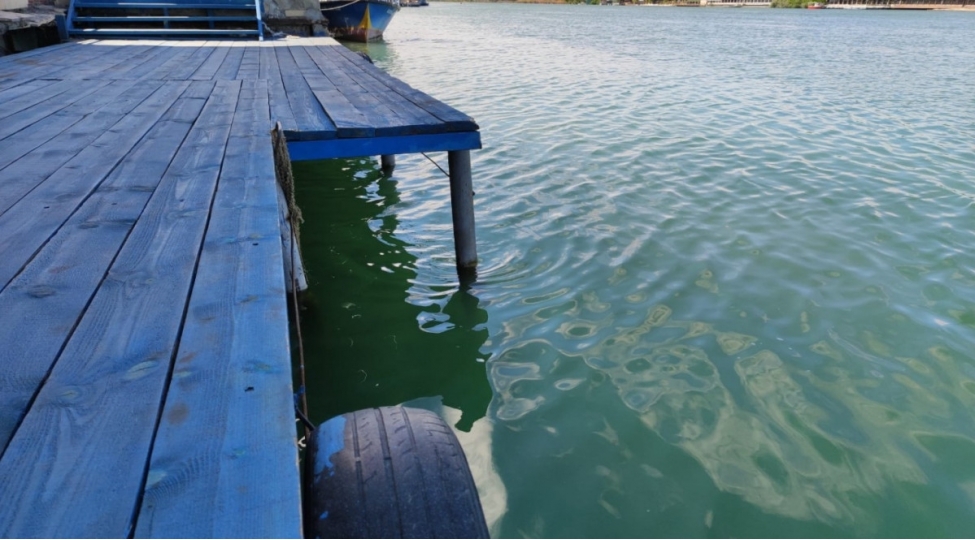 dovlet-xidmeti-gemi-dayanacagi-bazasinin-fealiyyetini-dayandirib-video