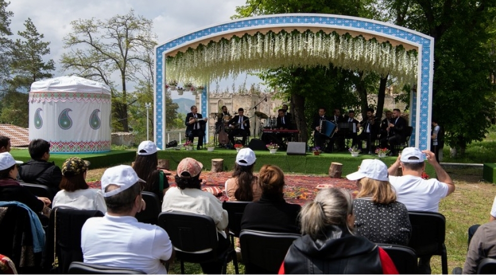 xaribulbul-beynelxalq-musiqi-festivali-sonuncu-gun-de-maraqli-teqdimatlarla-yaddaqalan-olub