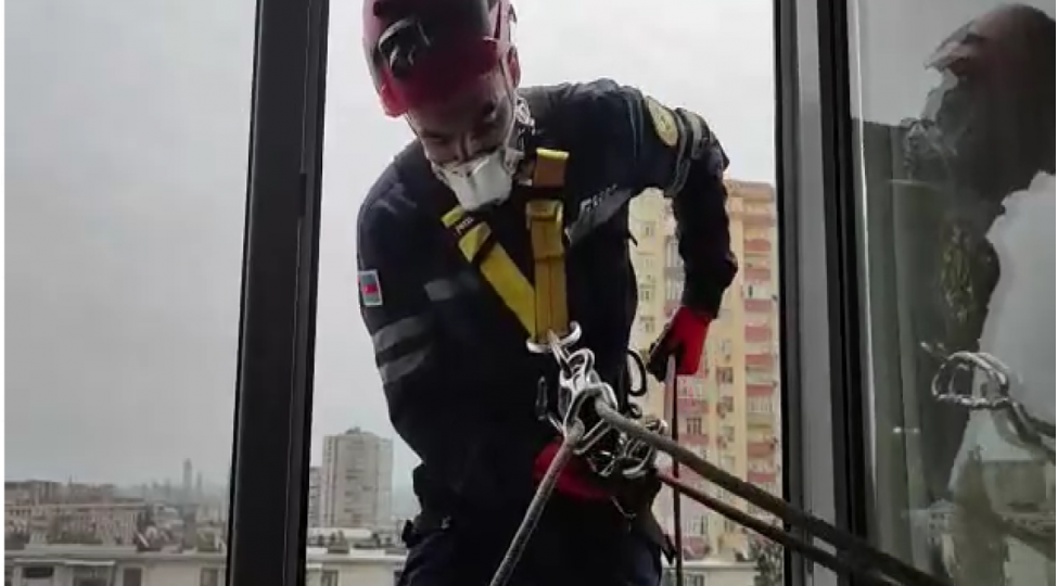 vetendash-evinde-halsiz-veziyyetde-ashkarlanib-2