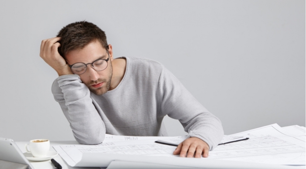 yorgunluq-sebebleri-ve-mubarize-usullari