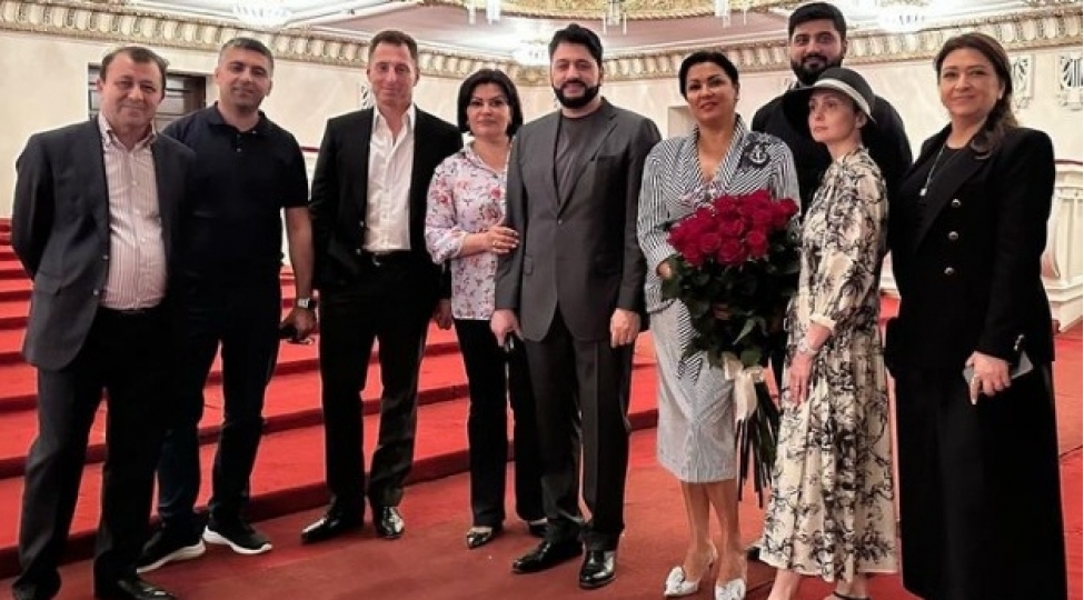 reis-oz-ish-yerindedir-anna-netrebko