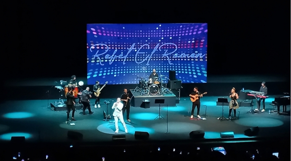 bakida-rafet-el-romanin-novbeti-defe-konserti-olub