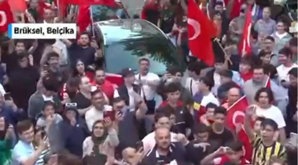 erdoganin-qelebesi-ayri-ayri-olkelerde-bele-qeyd-edildi-video