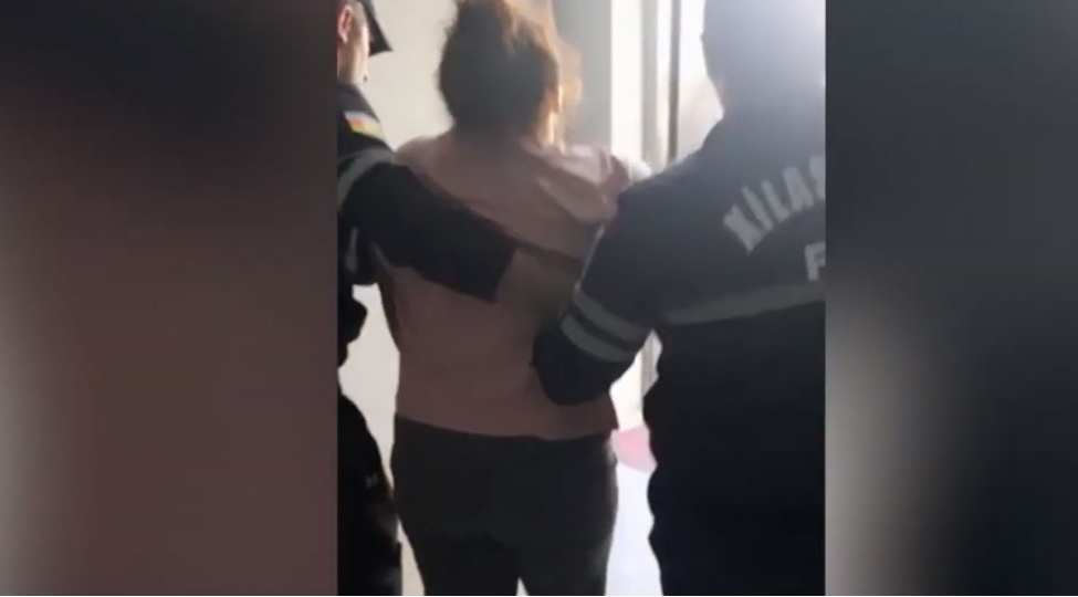 bakida-yashayish-binasinda-yangin-olub-bir-nefer-xilas-edilib-video