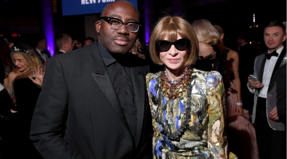 meshhur-jurnalda-vezife-ustunde-qalmaqal-ishden-qovuldu