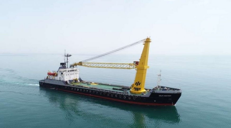 asco-nun-zulfi-haciyev-kran-gemisi-modernleshdirilib