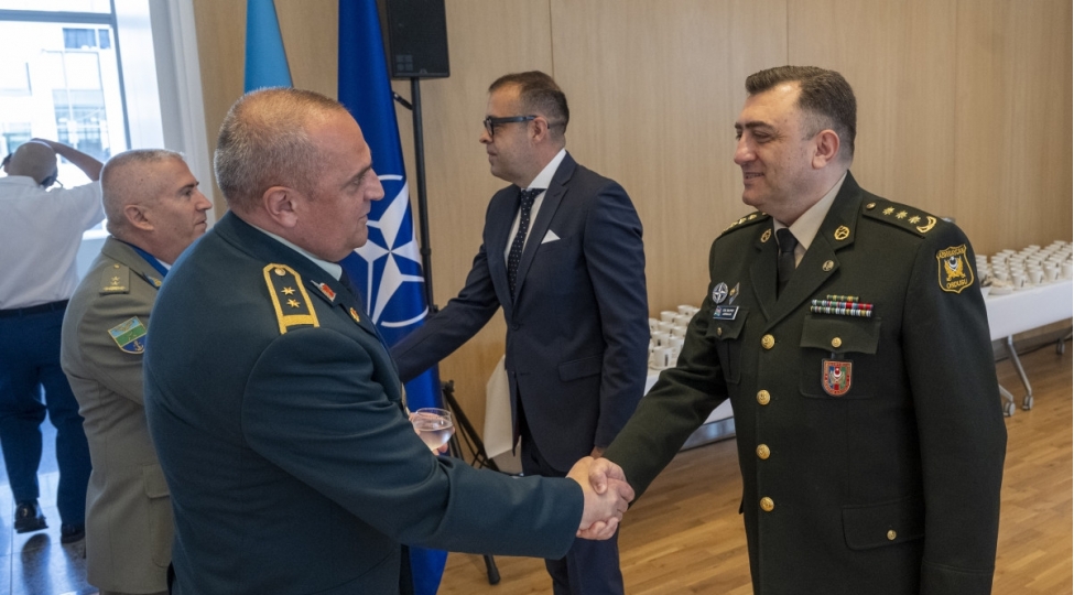 nato-menzil-qerargahinda-silahli-quvveler-gunune-hesr-olunan-tedbir-kechirilib