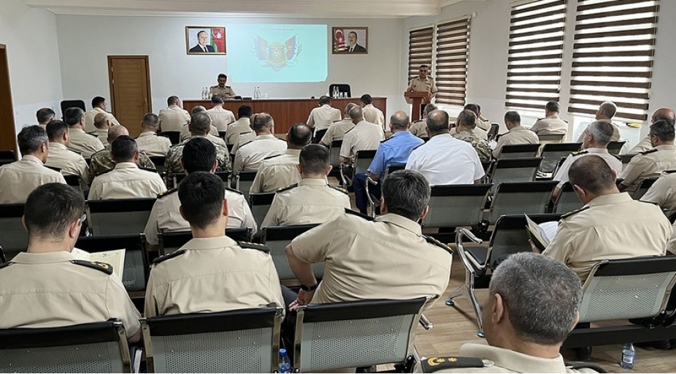 azerbaycan-ordusunun-tibb-idaresinde-telim-metodiki-toplanish-kechirilib