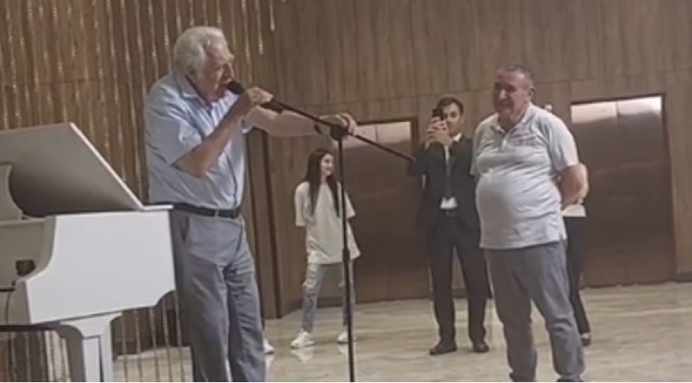 anar-lachin-mahnisini-oxudu-video