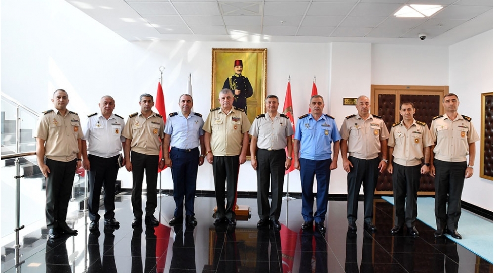 milli-mudafie-universitetinin-rehber-heyeti-turkiyede-seferdedir-foto