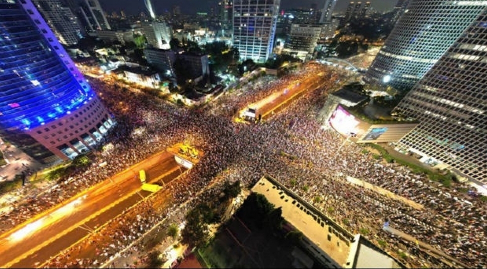 israil-paytaxtinda-kechirilen-aksiyaya-150-mine-yaxin-adam-qatilib