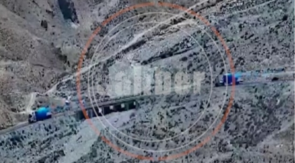 hindistan-iran-vasitesile-ermenistana-herbi-texnika-dashiyir-video