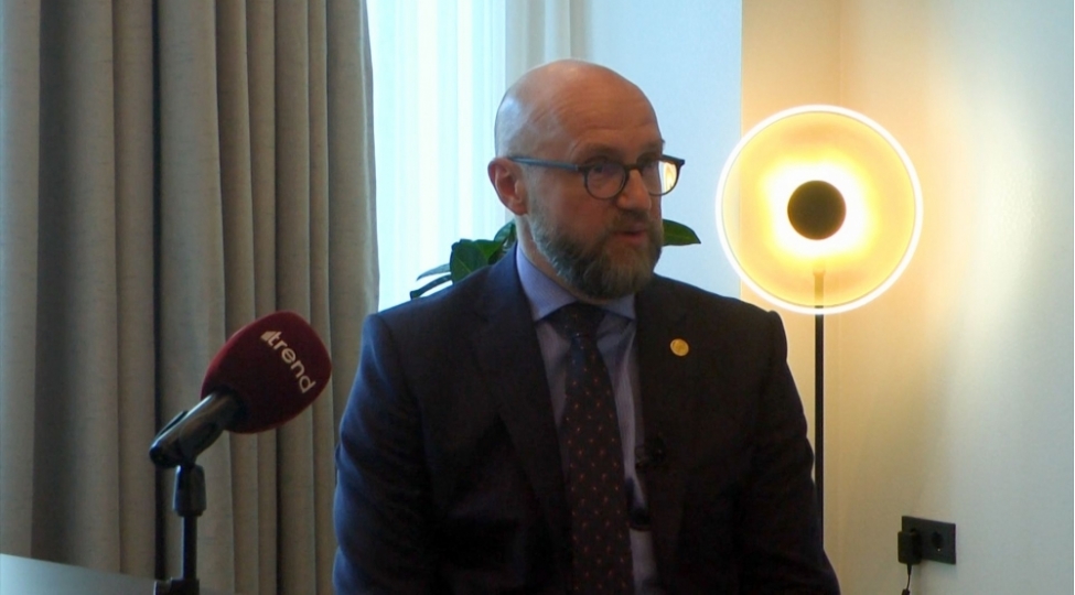 vitse-prezident-asiya-infrastruktur-investisiya-banki-azerbaycanda-yeni-investisiya-imkanlarini-mueyyen-edib