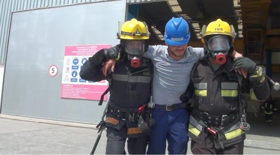 fovqelade-hallar-nazirliyi-unimetal-mmc-ye-mexsus-istehsalat-muessisesinde-telim-kechirib