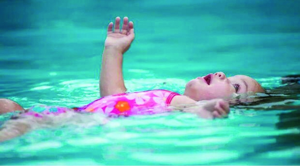 ushaqlar-daha-suda-bogulmayacaq-yeni-geyim