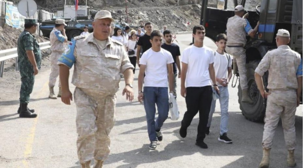 separatizme-destek-veren-rusiya-vetendashligi-olan-shexsler-qarabagi-terk-edir