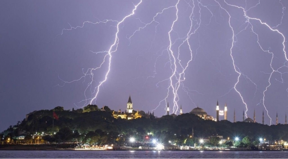 istanbulda-sel-felaketi-video